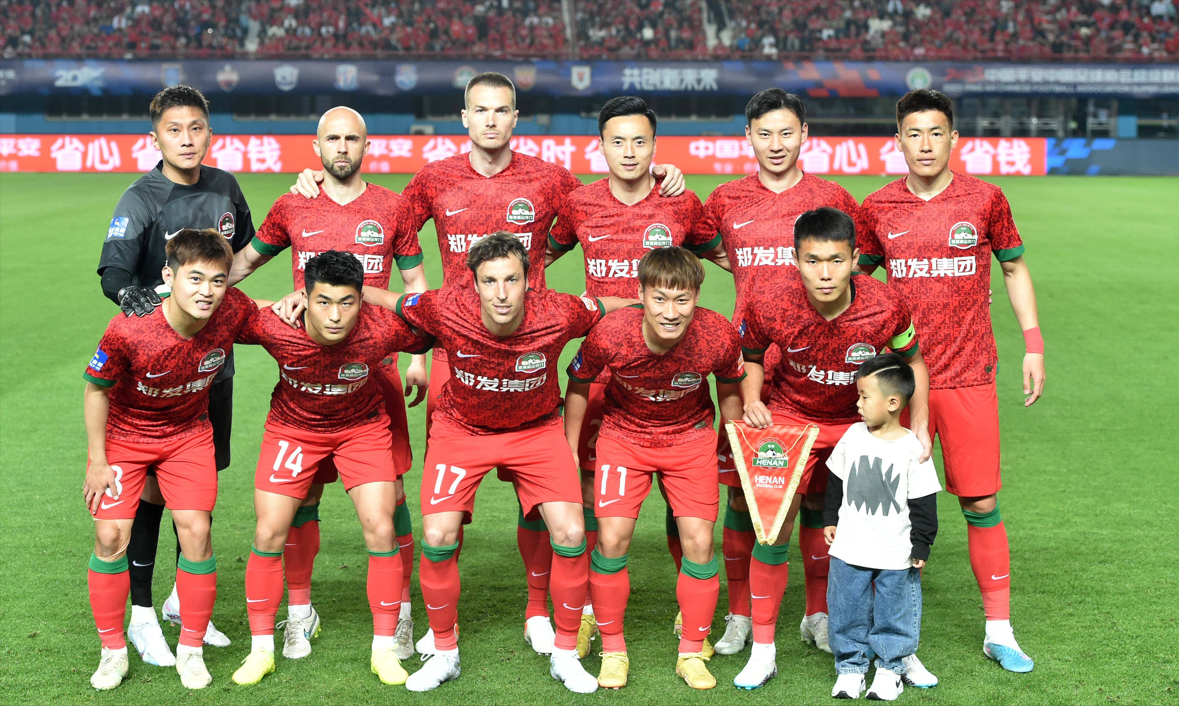 集结日体能课后，成都蓉城调整名单备战英超，信心回归，细节决定成败的简单介绍