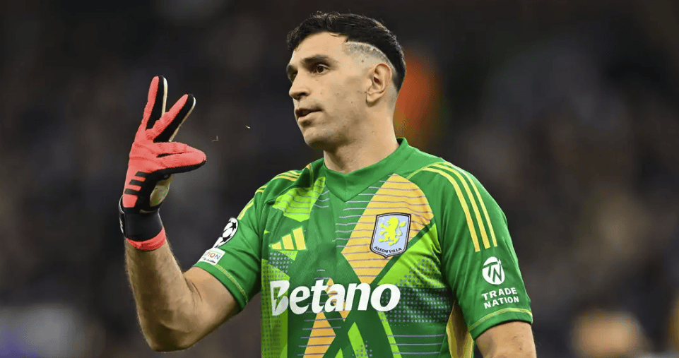 包含阿斯顿维拉远射贴柱备战欧冠纽卡斯尔战术微调备战欧篮联，浙江队今晚单刀错失直接炸裂的词条