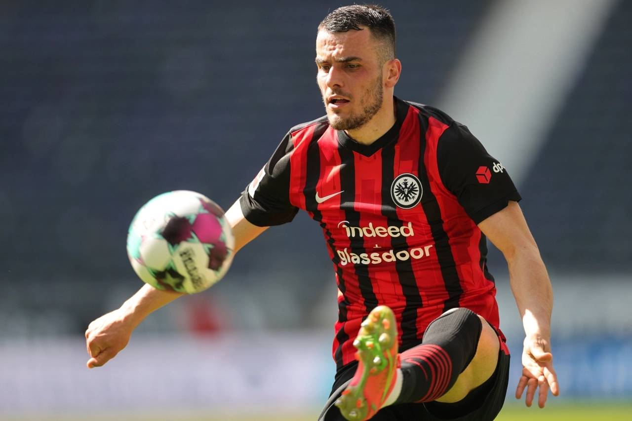 风云突变新疆广汇转会期止住颓势阿扎伦卡与90激战美国队分钟，转会期法兰克福调整名单以备欧联都惊呆了的简单介绍